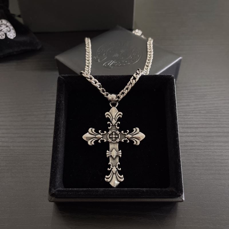Ch**me He**ts necklaces